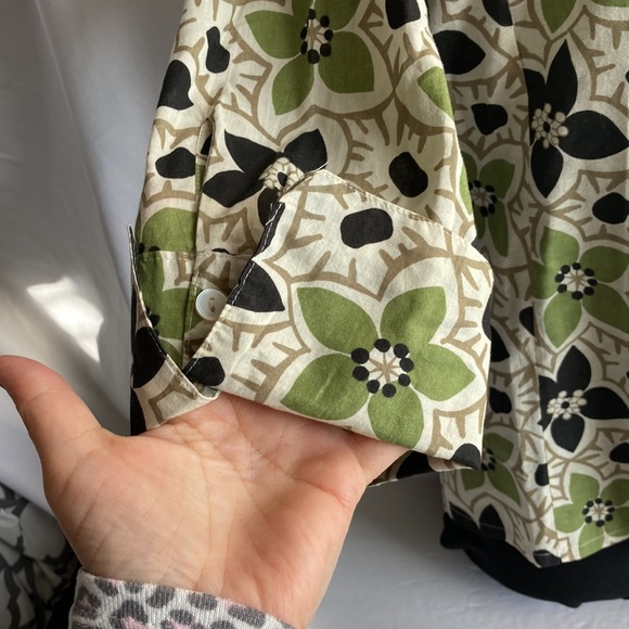 Geoffrey Beene Sport Buttoned Down Blouse Size XL - Picture 3 of 13